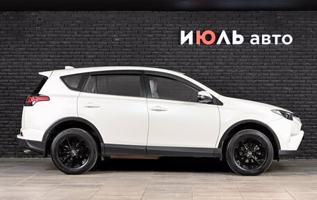 Toyota RAV4, 2016 год, 2 200 000 рублей, 9 фотография