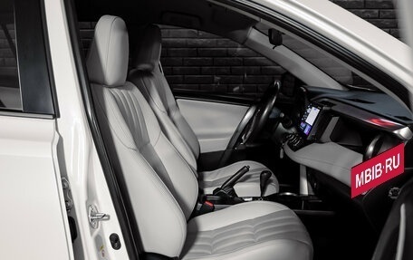 Toyota RAV4, 2016 год, 2 200 000 рублей, 11 фотография