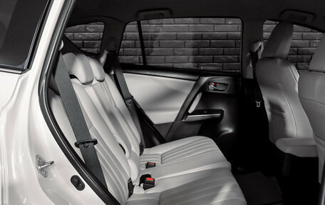 Toyota RAV4, 2016 год, 2 200 000 рублей, 19 фотография