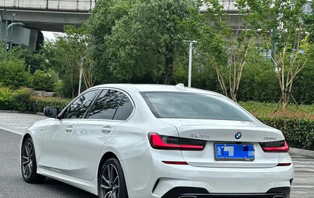 BMW 3 серия, 2022 год, 2 999 025 рублей, 9 фотография