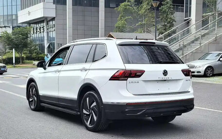 Volkswagen Tiguan II, 2025 год, 2 280 000 рублей, 4 фотография