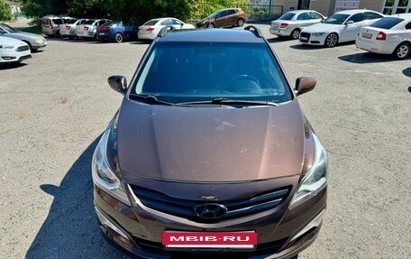 Hyundai Solaris II рестайлинг, 2015 год, 750 000 рублей, 5 фотография