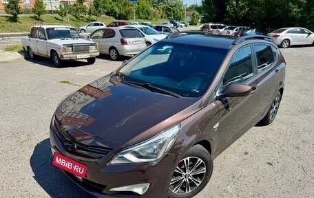 Hyundai Solaris II рестайлинг, 2015 год, 750 000 рублей, 19 фотография