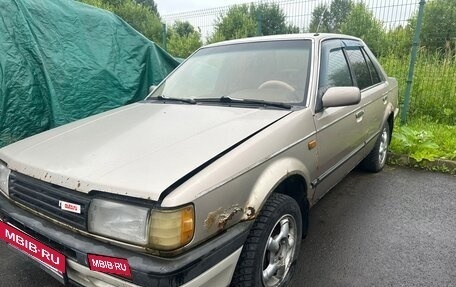 Mazda 323, 1986 год, 70 000 рублей, 2 фотография