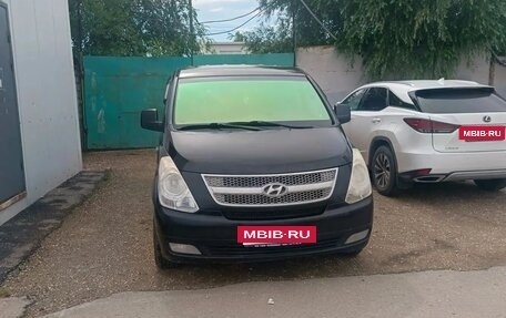 Hyundai Grand Starex Grand Starex I рестайлинг 2, 2008 год, 1 300 000 рублей, 2 фотография