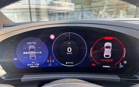 Porsche Macan, 2024 год, 9 750 000 рублей, 7 фотография