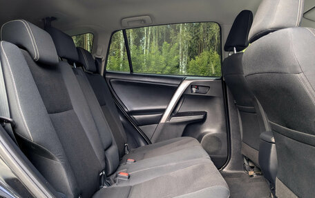Toyota RAV4, 2018 год, 2 299 500 рублей, 16 фотография