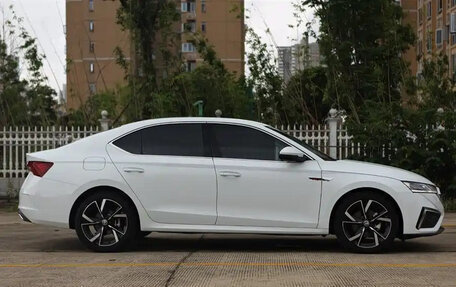 Skoda Octavia IV, 2023 год, 1 800 888 рублей, 4 фотография