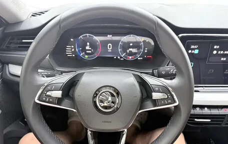Skoda Octavia IV, 2023 год, 1 800 888 рублей, 9 фотография