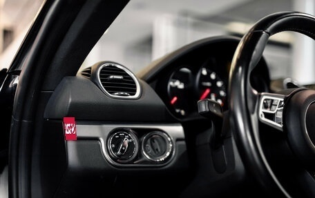 Porsche Cayman, 2018 год, 7 200 000 рублей, 28 фотография