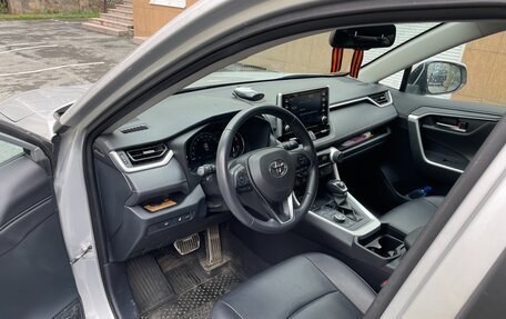 Toyota RAV4, 2020 год, 3 500 000 рублей, 5 фотография