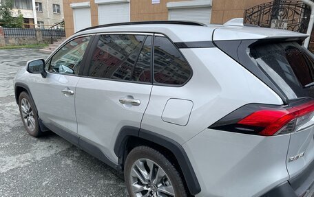 Toyota RAV4, 2020 год, 3 500 000 рублей, 8 фотография