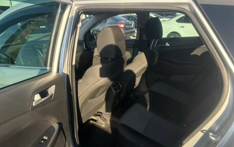 Hyundai Tucson III, 2018 год, 2 160 000 рублей, 14 фотография