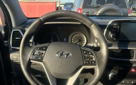 Hyundai Tucson III, 2018 год, 2 160 000 рублей, 12 фотография
