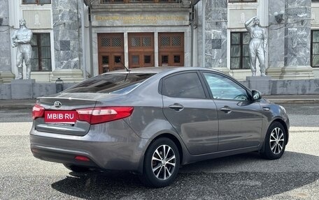 KIA Rio III рестайлинг, 2013 год, 798 000 рублей, 5 фотография