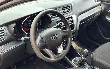 KIA Rio III рестайлинг, 2013 год, 798 000 рублей, 16 фотография