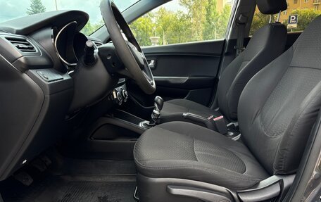 KIA Rio III рестайлинг, 2013 год, 798 000 рублей, 26 фотография