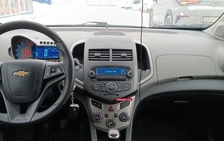 Chevrolet Aveo III, 2014 год, 685 000 рублей, 9 фотография