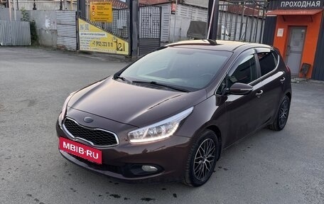 KIA cee'd III, 2013 год, 1 100 000 рублей, 9 фотография