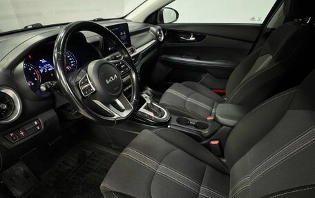 KIA Cerato IV, 2021 год, 1 990 000 рублей, 13 фотография
