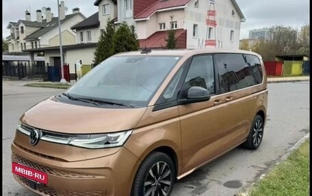 Volkswagen Multivan, 2022 год, 6 450 000 рублей, 6 фотография