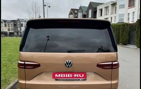 Volkswagen Multivan, 2022 год, 6 450 000 рублей, 5 фотография