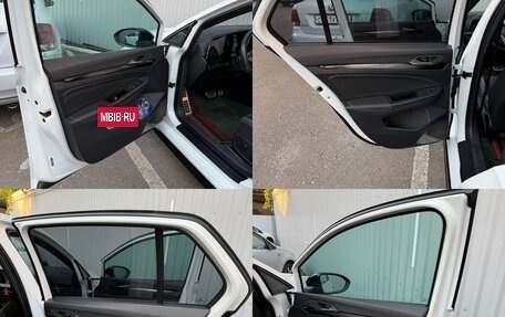 Volkswagen Golf VIII, 2022 год, 2 550 000 рублей, 14 фотография
