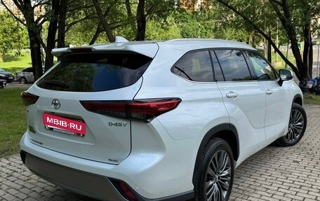 Toyota Highlander, 2026 год, 5 300 000 рублей, 3 фотография