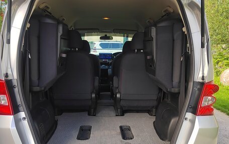 Honda Freed I, 2009 год, 900 000 рублей, 6 фотография