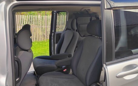 Honda Freed I, 2009 год, 900 000 рублей, 7 фотография