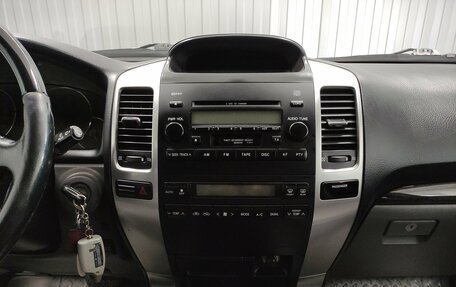 Toyota Land Cruiser Prado 120 рестайлинг, 2007 год, 2 020 000 рублей, 13 фотография