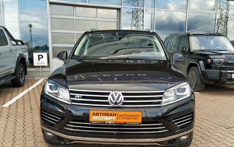 Volkswagen Touareg III, 2018 год, 3 700 000 рублей, 2 фотография