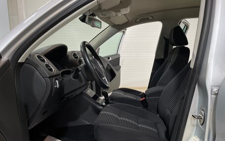 Volkswagen Tiguan I, 2010 год, 1 095 000 рублей, 10 фотография