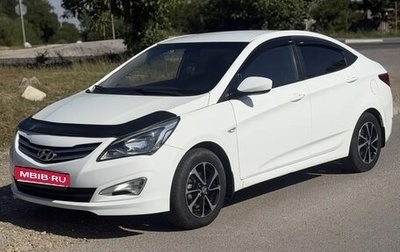 Hyundai Solaris II рестайлинг, 2015 год, 800 000 рублей, 1 фотография
