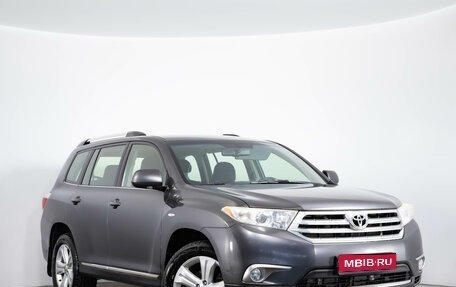 Toyota Highlander III, 2013 год, 1 949 000 рублей, 1 фотография