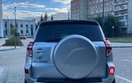 Toyota RAV4, 2010 год, 1 300 000 рублей, 7 фотография