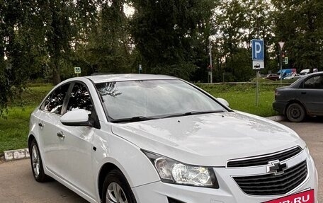 Chevrolet Cruze II, 2013 год, 590 000 рублей, 2 фотография