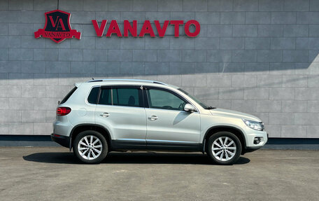 Volkswagen Tiguan I, 2015 год, 1 800 000 рублей, 4 фотография