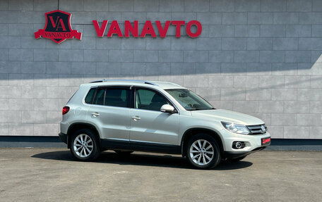Volkswagen Tiguan I, 2015 год, 1 800 000 рублей, 3 фотография