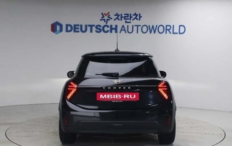 MINI Hatch, 2024 год, 3 498 000 рублей, 4 фотография