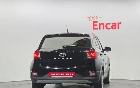 Hyundai Venue I, 2022 год, 1 770 000 рублей, 4 фотография