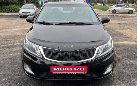 KIA Rio III рестайлинг, 2013 год, 420 000 рублей, 2 фотография