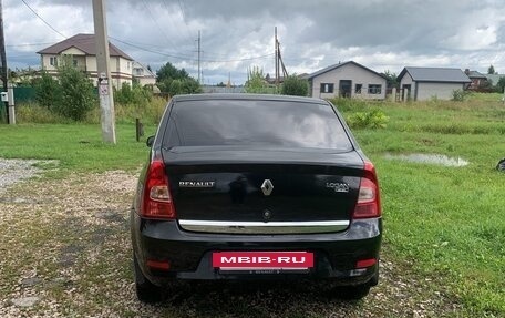 Renault Logan I, 2013 год, 380 000 рублей, 3 фотография