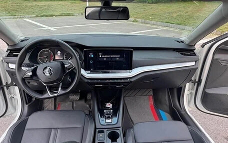 Skoda Octavia IV, 2023 год, 1 790 007 рублей, 9 фотография