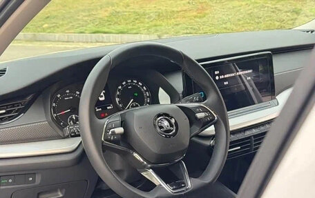 Skoda Octavia IV, 2023 год, 1 790 007 рублей, 11 фотография