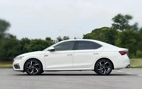 Skoda Octavia IV, 2023 год, 1 790 007 рублей, 7 фотография