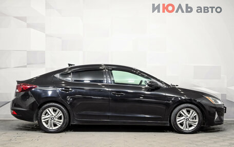 Hyundai Elantra VI рестайлинг, 2020 год, 1 700 000 рублей, 8 фотография