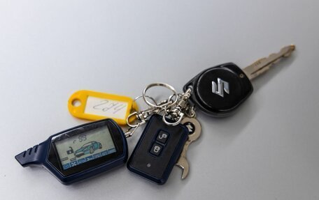 Suzuki SX4 II рестайлинг, 2010 год, 728 000 рублей, 33 фотография
