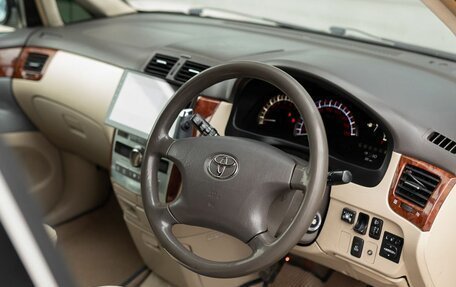 Toyota Ipsum II, 2001 год, 810 000 рублей, 11 фотография