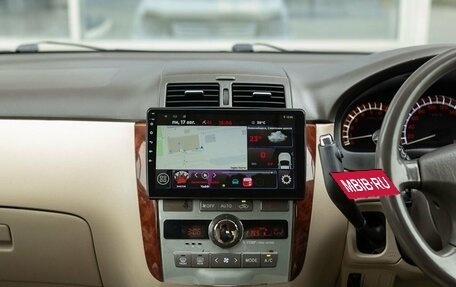 Toyota Ipsum II, 2001 год, 810 000 рублей, 13 фотография